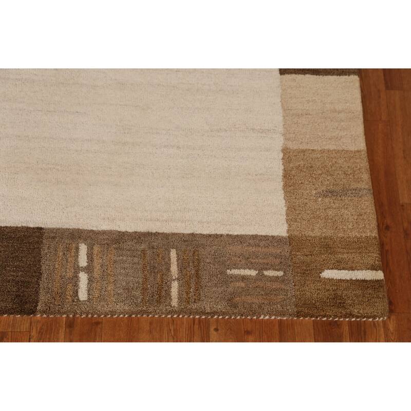 Border Gabbeh Indian Area Rug Hand-Tufted Solid Beige Wool Carpet - 5'3" x 7'7"