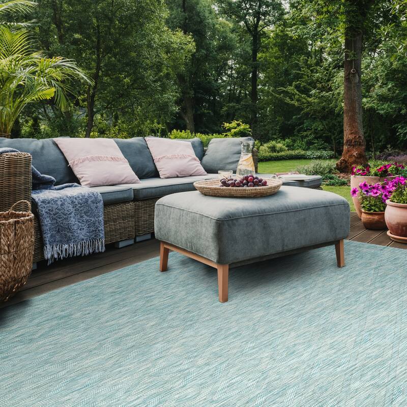 SAFAVIEH Courtyard Marolyn Indoor/ Outdoor Waterproof Patio Backyard Rug