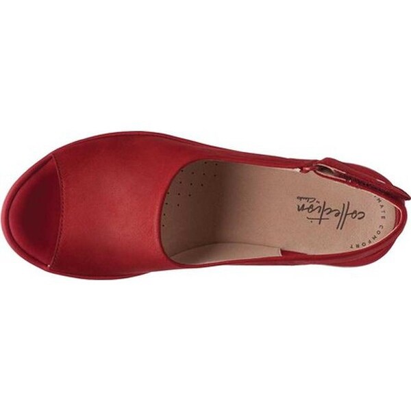 reedly shaina wedge sandals