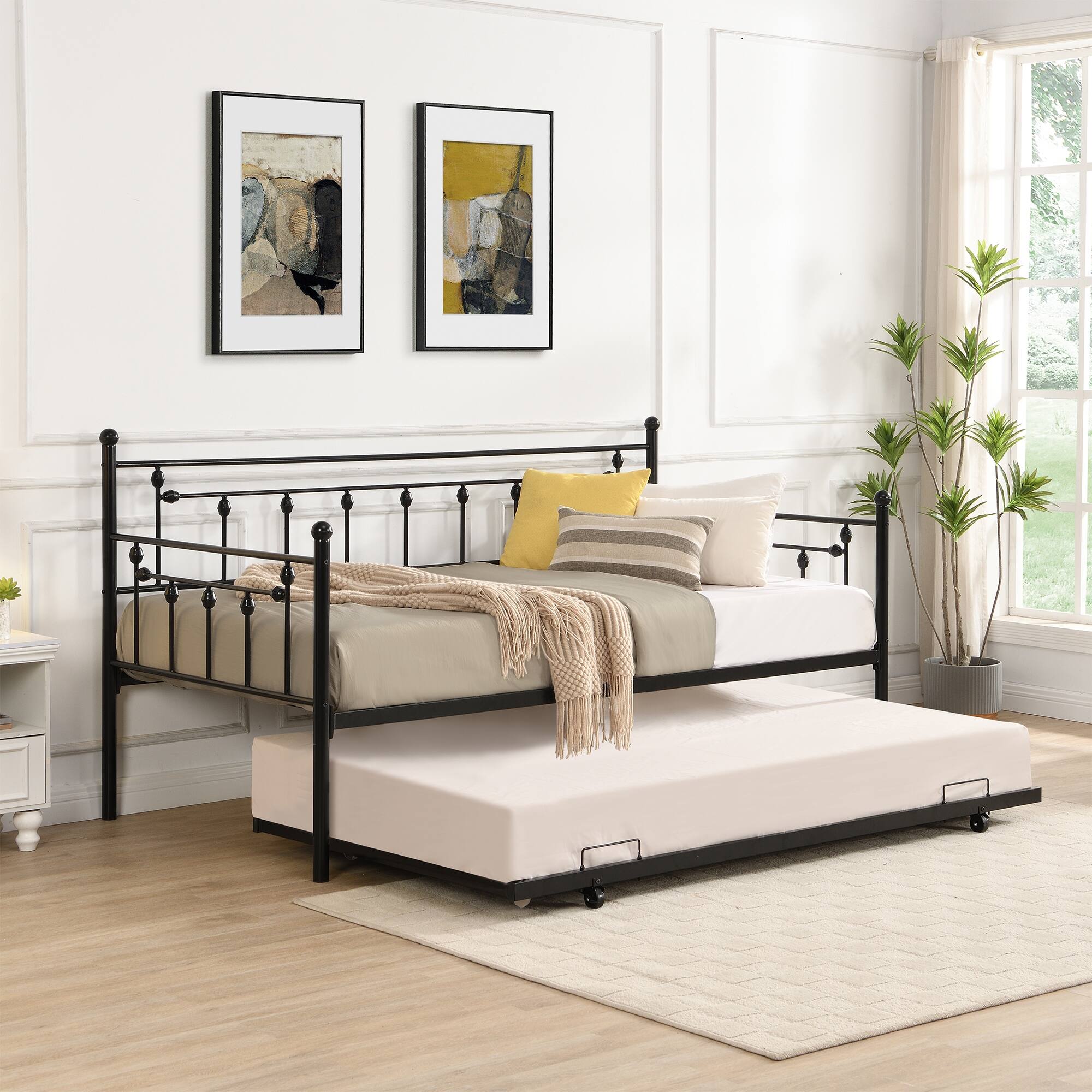 Modern Twin Size Metal Daybed with PullOut Trundle, No Box Spring