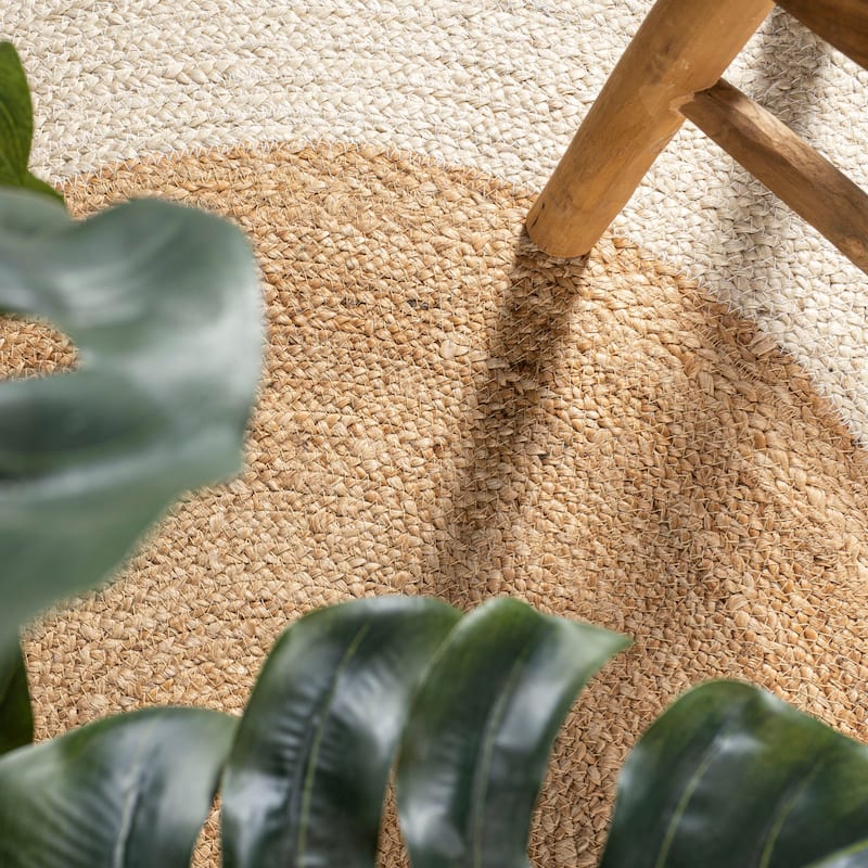 JONATHAN Y Sumak Two-Tone Jute Hippy Circle Area Rug