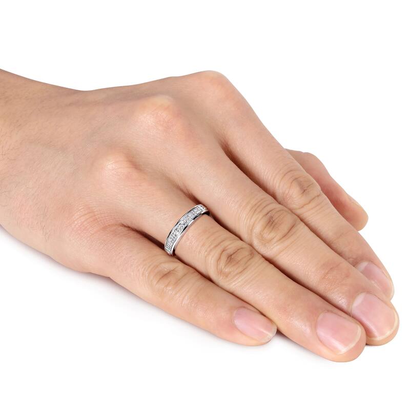 Miadora Mens 1/8 CT TW Diamond Double Row Wedding Band in 10k White Gold