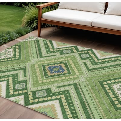 HomeRoots Tribal Transitional Rectangle Outdoor Rug