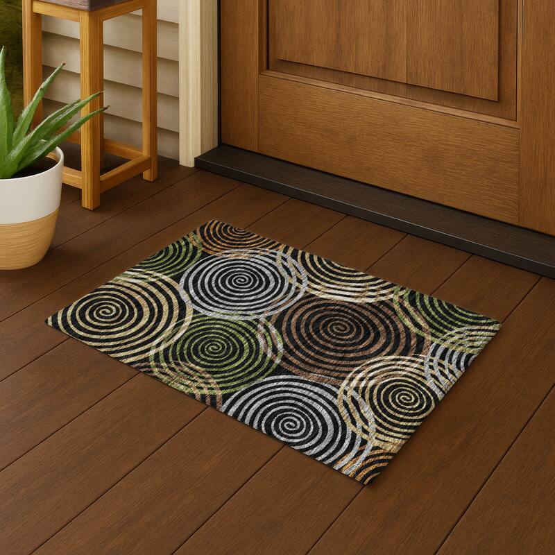Machine Washable Indoor/ Outdoor Contemporary Swirls Chantille Rug - Black - 1'8" x 2'6"