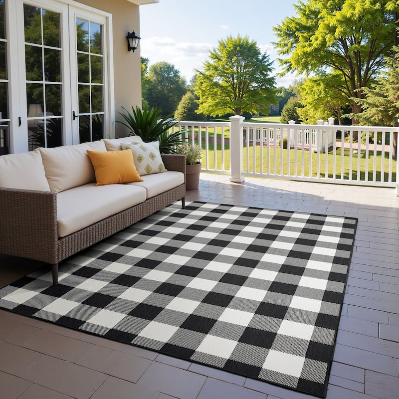 Vista Home Malta Gingham Check Indoor/Outdoor Area Rug