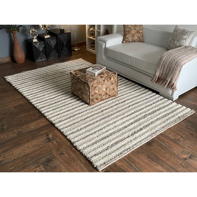 Loominaire Handmade Easy Maintenance Opera Wool Rug