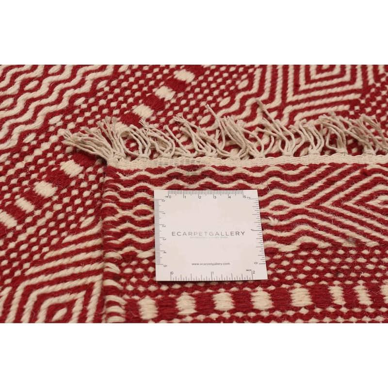 Nevada Red Kilim 4'11" x 7'10" - 4'11 x 7'10
