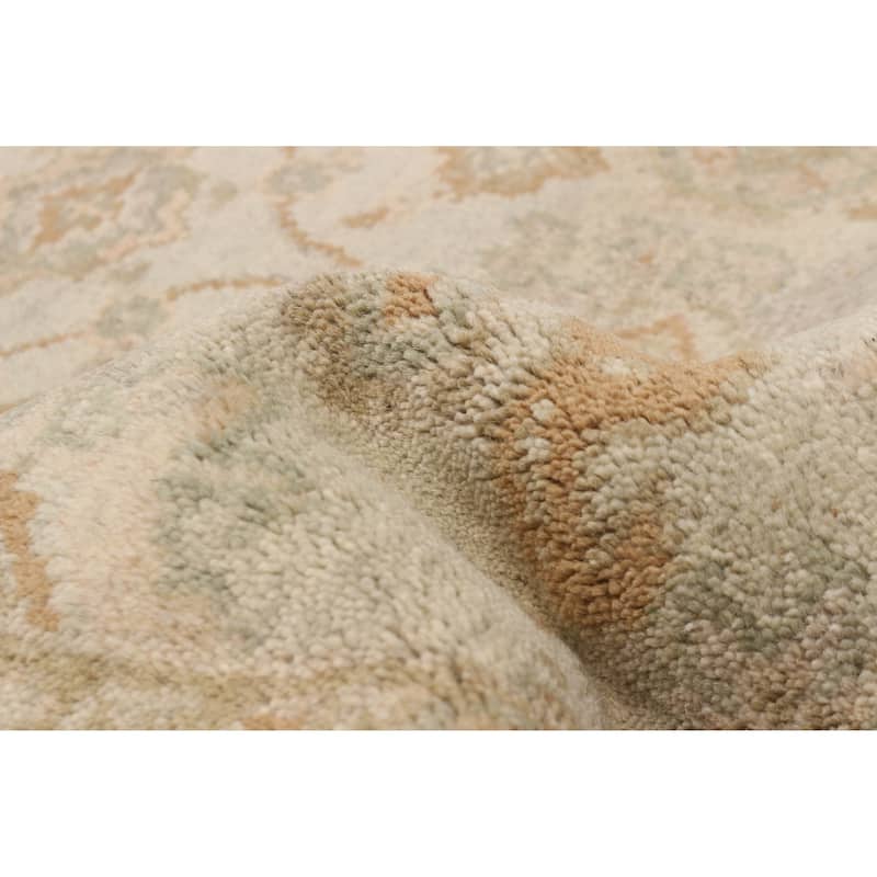 ECARPETGALLERY Hand-knotted Royal Oushak Light Blue Wool Rug - 4'0 x 6'1