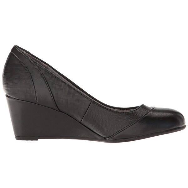 lifestride women's dreams wedge pump