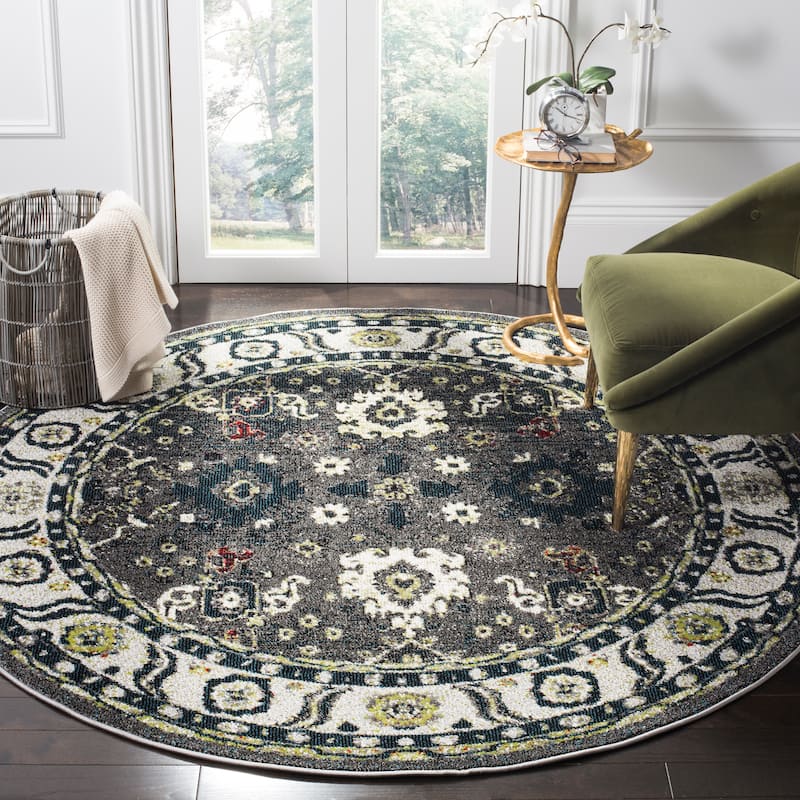 SAFAVIEH Vintage Hamadan Bridget Traditional Oriental Rug - 6'7" Round - Dark Grey/Ivory