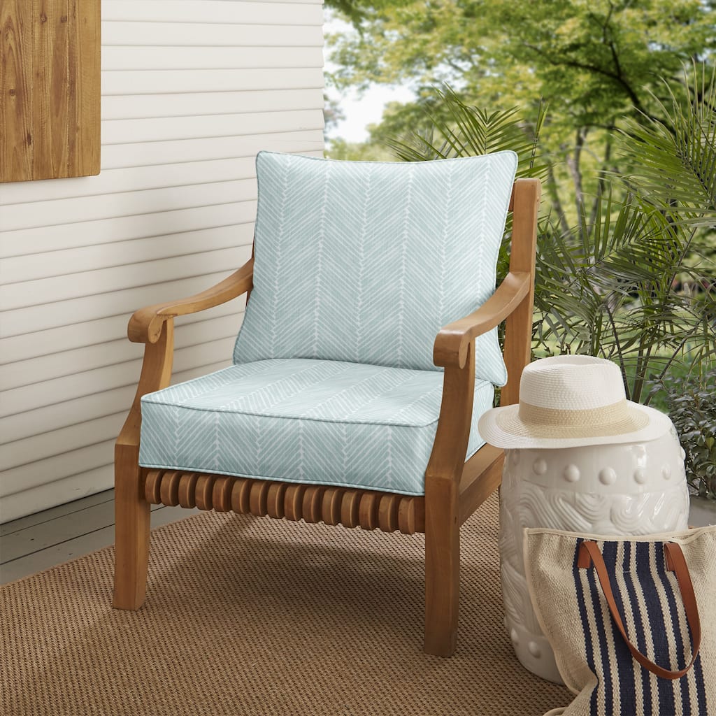 Sorra Home Griffen Snowy Indoor/Outdoor Corded Deep Seating Pillow and Cushion Chair Set