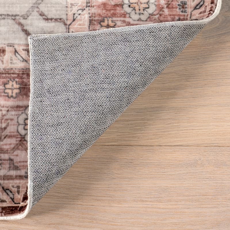 Nuloom April SpinClean Traditional Medallion Machine Washable Area Rug