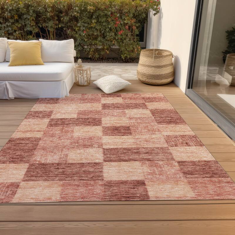 Machine Washable Indoor/ Outdoor Checker Chantille Rug