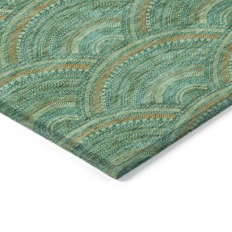 Machine Washable Indoor/ Outdoor Modern Mosaic Chantille Rug