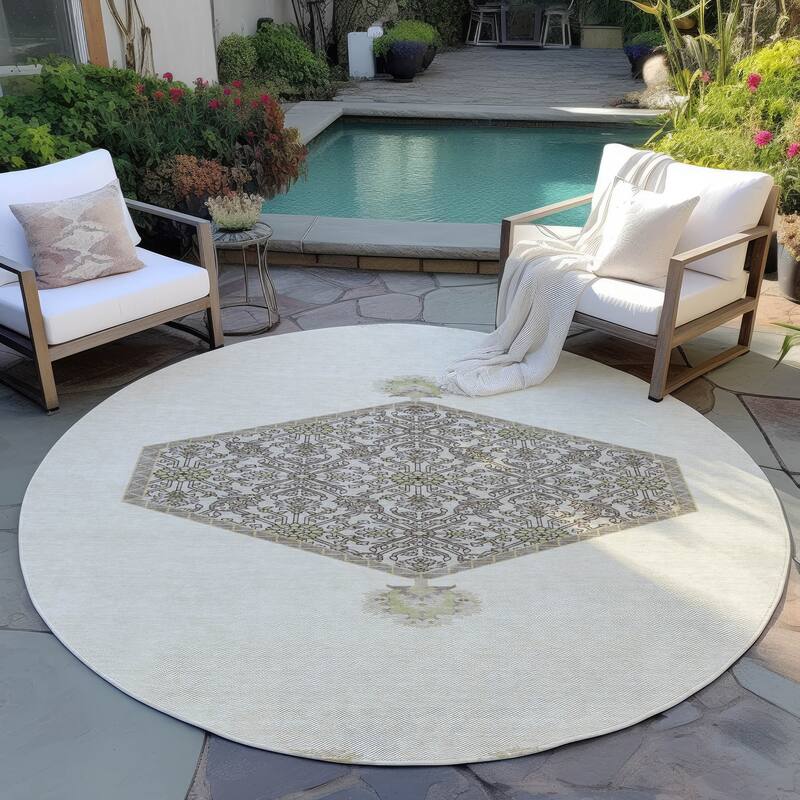 Machine Washable Indoor/ Outdoor Traditional Chantille Rug - Ivory - 8' x 8'