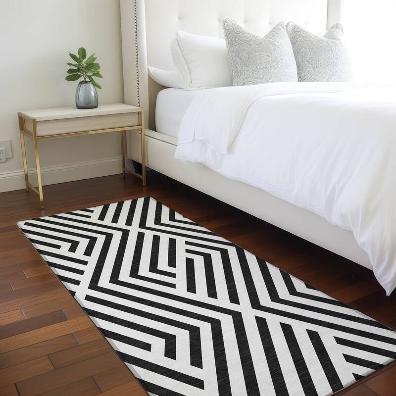 Machine Washable Indoor/ Outdoor Modern Diamonds Chantille Rug