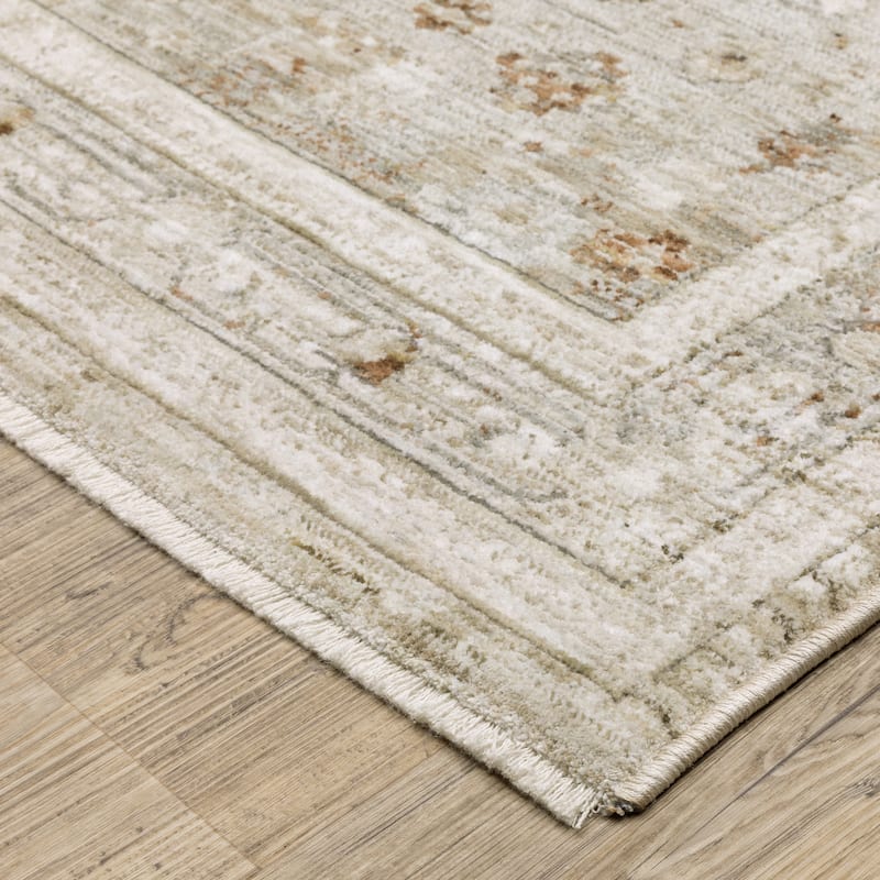Amira Vintage Center Medallion Beige/ Ivory Area Rug
