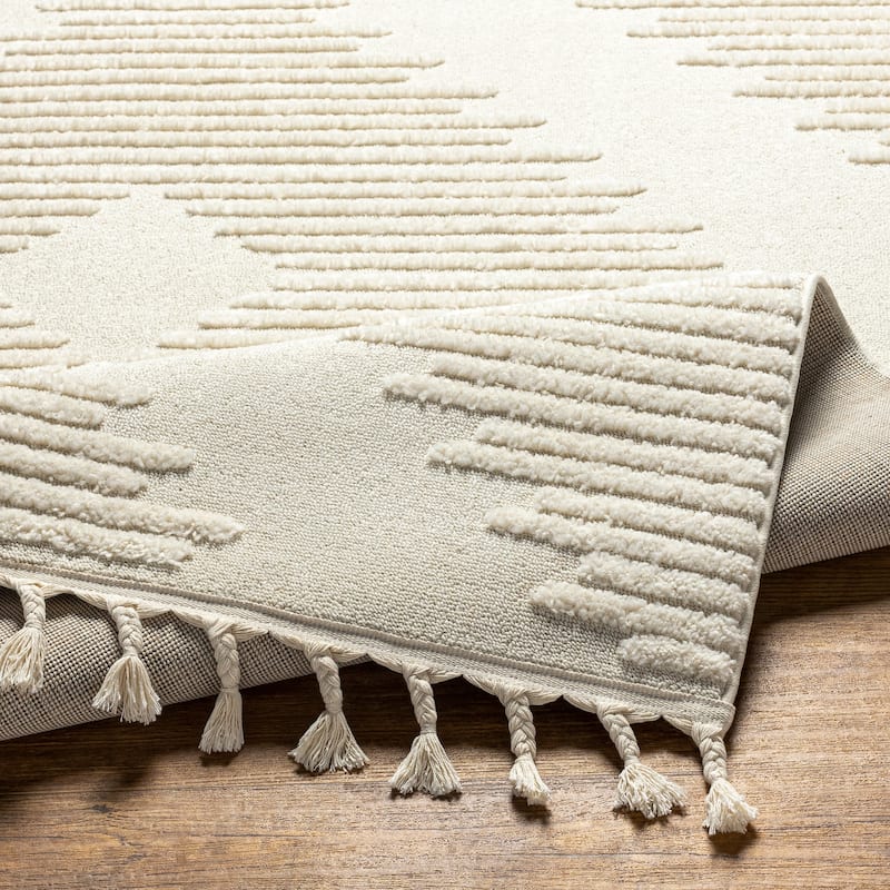 Livabliss Nisha Global Geometric Area Rug
