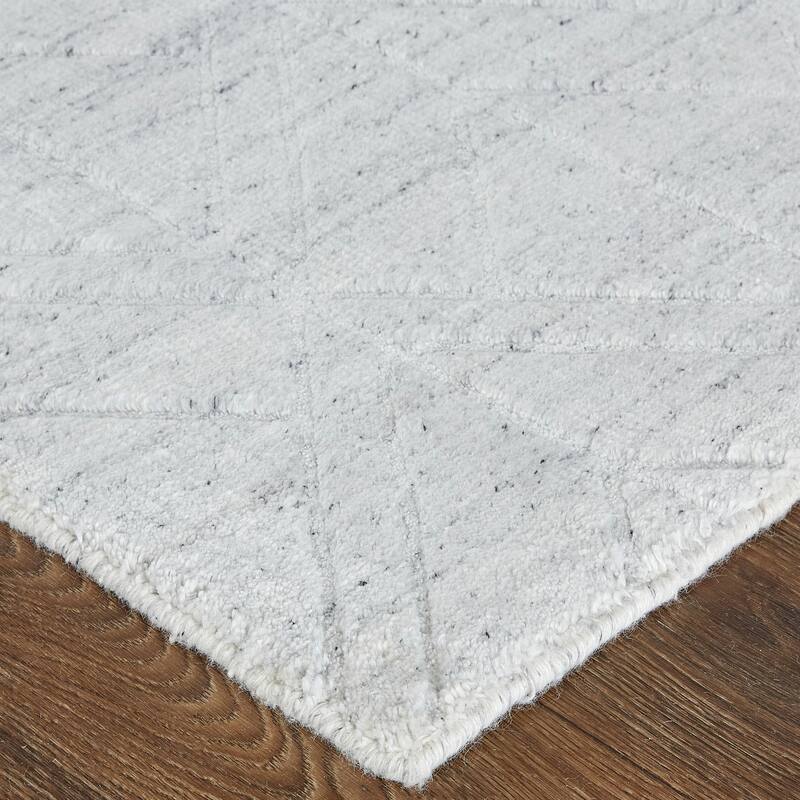 Tatem Minimal Viscose White/Gray Area Rug