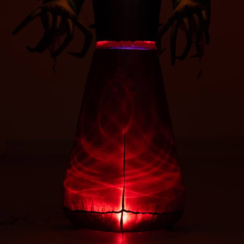7 ft Inflatable Halloween Reaper with Pumpkin Head LED Lights and Red Flame Effect Waterproof Polyester for Outdoor Decoration