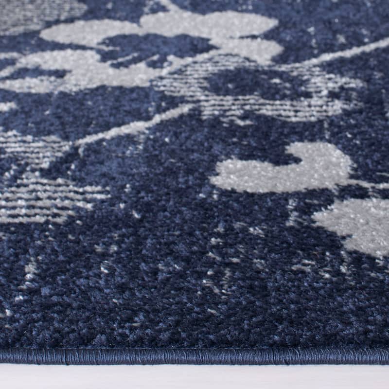 SAFAVIEH, Adirondack Rena Damask Floral Distressed Rug