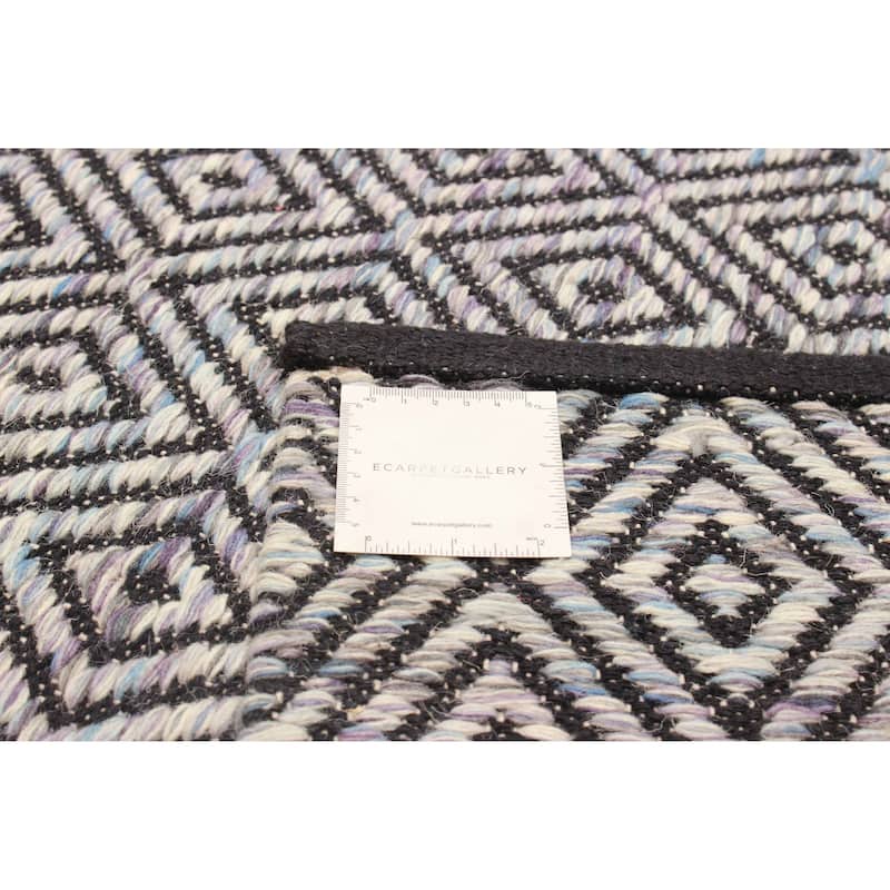 Sienna Black Rug 5'1" x 7'9" - 5'1 x 7'9