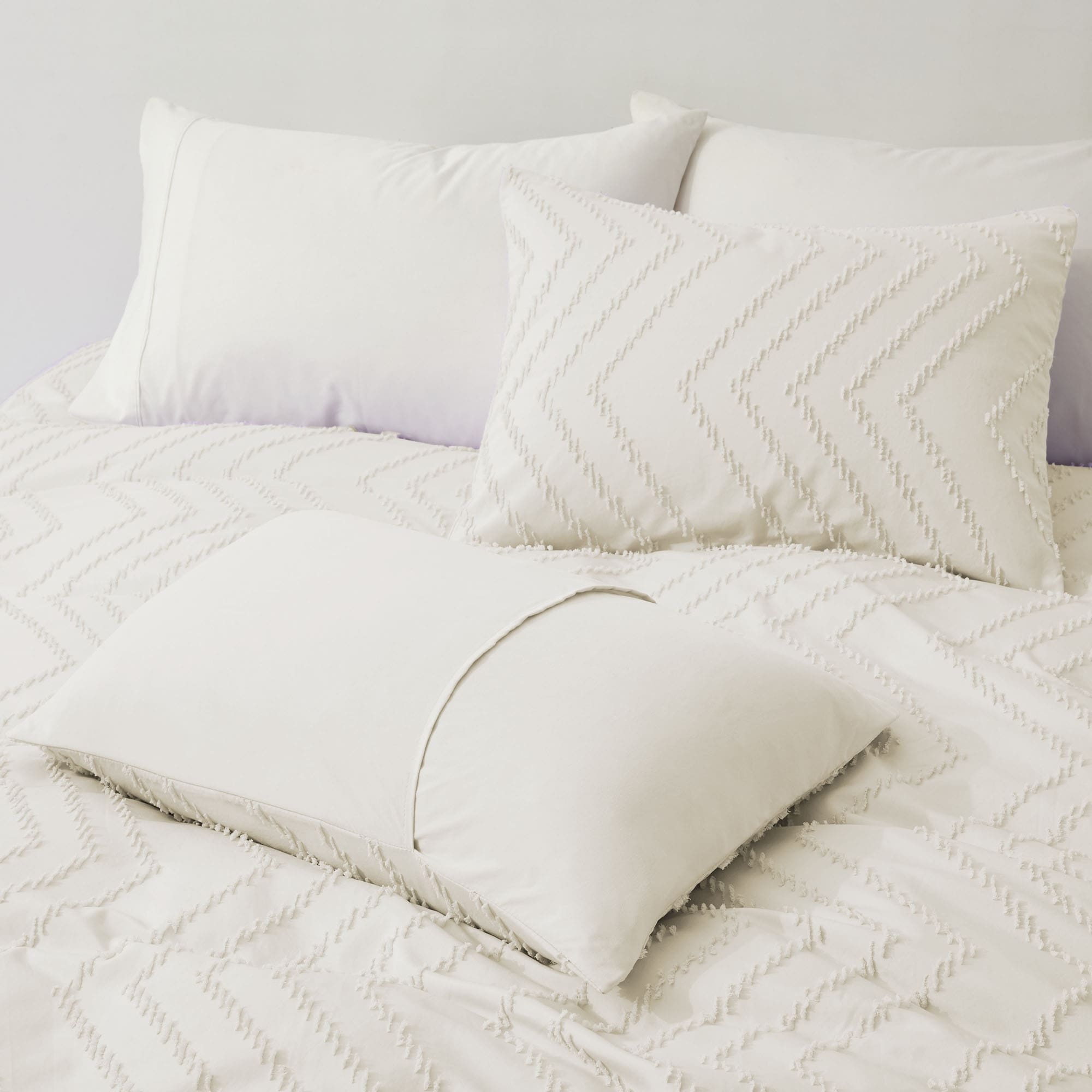 Tufted Clipped Jacquard Geometric Oversized Duvet Cover & - Picture 92 of 127