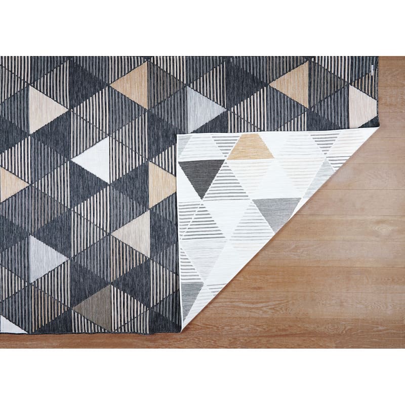 Terra by Obeetee Plaza Triangles Rug