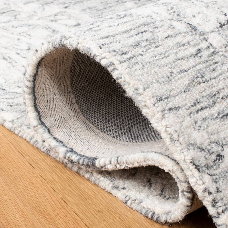 SAFAVIEH Handmade Metro Eliena French Country Wool Rug