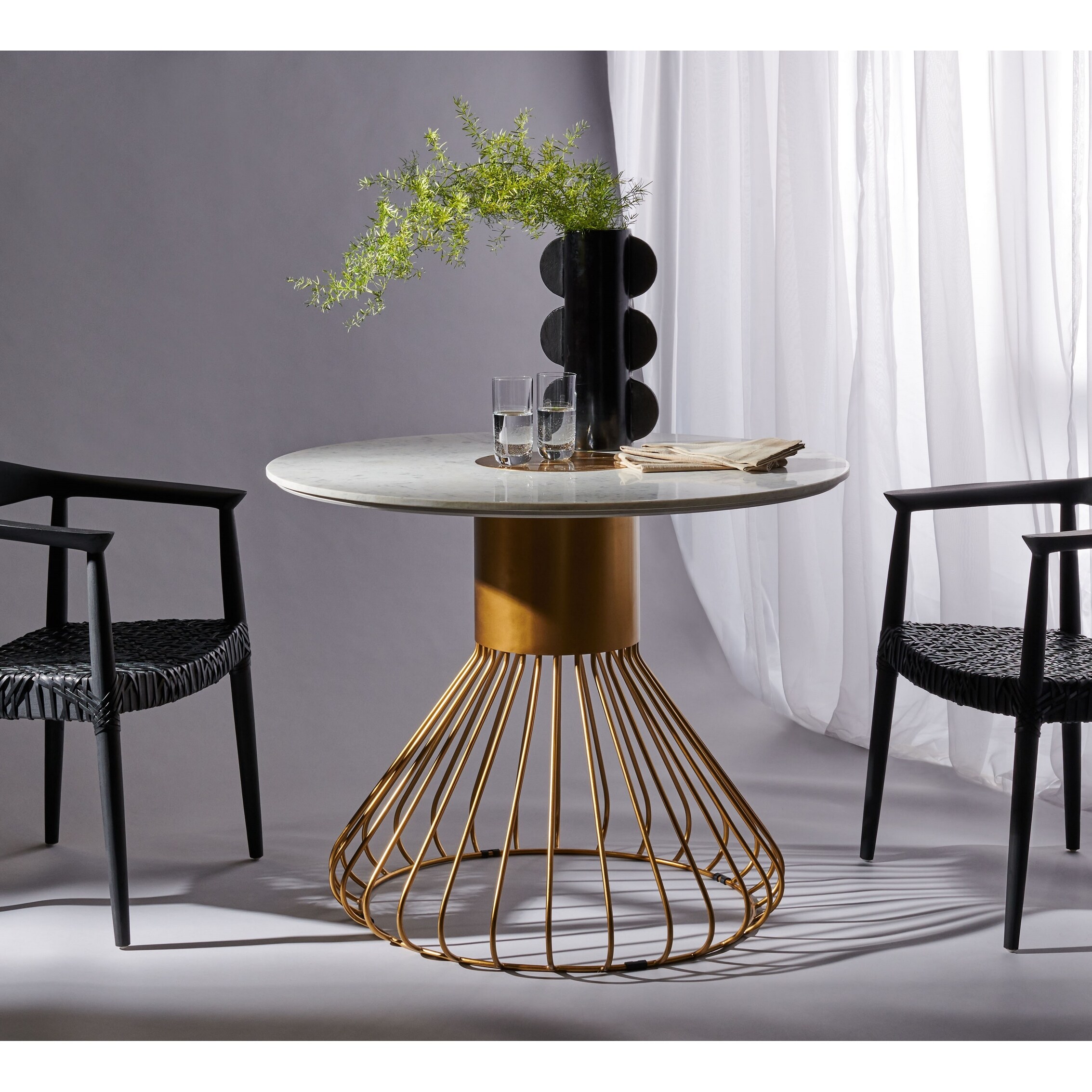 Safavieh Couture Gwen Pedestal White Marble Gold Dining Table 40 W X 40 L X 31 5 H Overstock 31289779