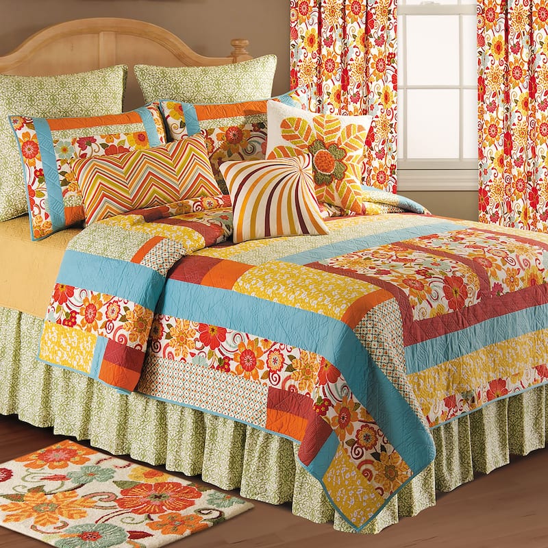 Indie Cotton Boho Pieced Quilt (Shams Not Included