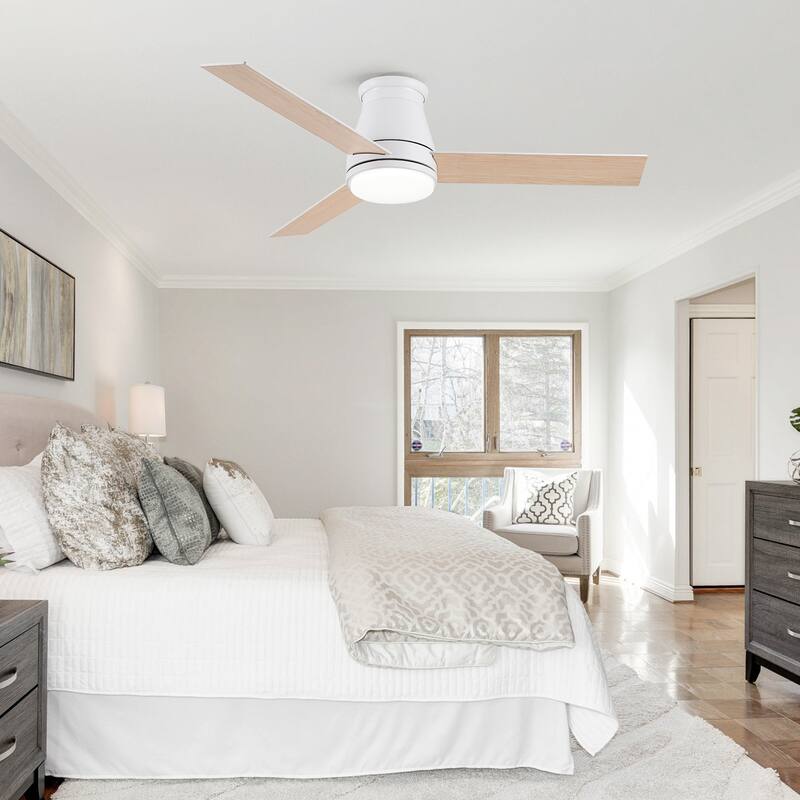 YUHAO AeroLite 48 in. Indoor White Low Profile Standard Ceiling Fan with Bright White Integrated LED Light Kit, Remote Included