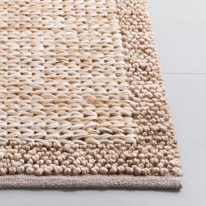 SAFAVIEH Hand-Woven Natural Fiber Shanna Casual Jute Rug