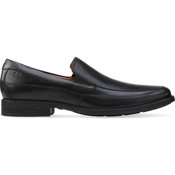 clarks tilden free black