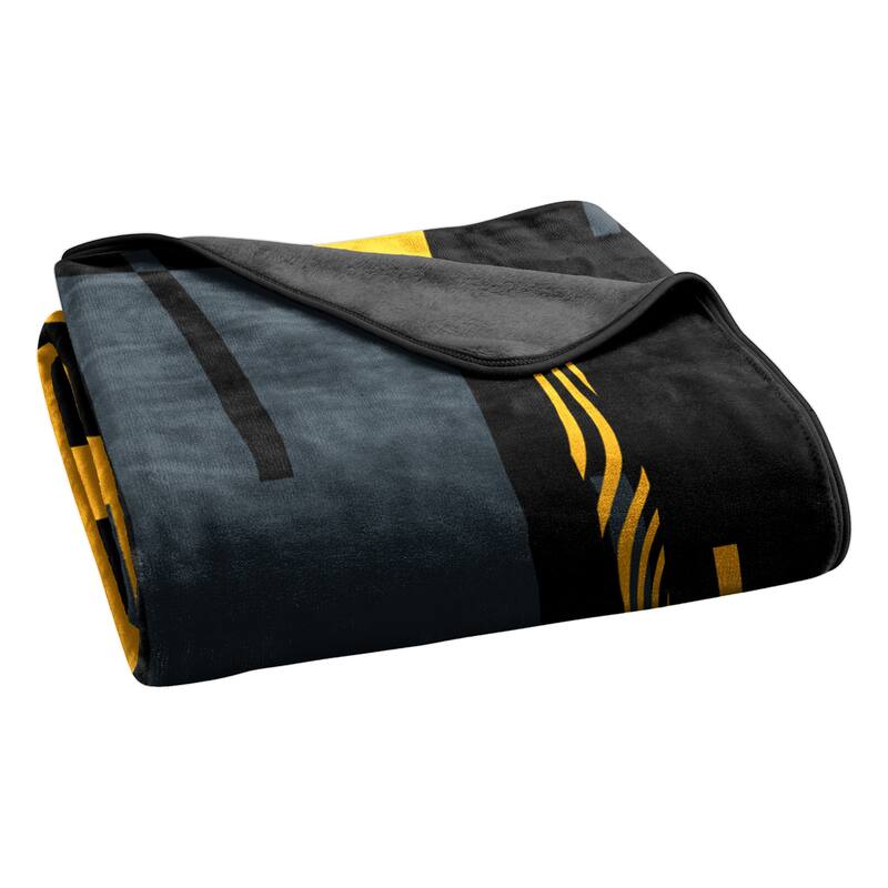 Digitize - Iowa Raschel Throw