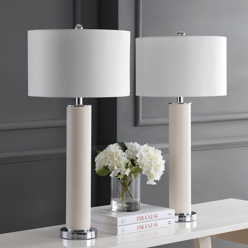 SAFAVIEH Lighting Tomika 32-inch Faux Alligator Grey Table Lamp (Set of 2) - 15"x15"x31.5" - 15Wx15Dx32H - White