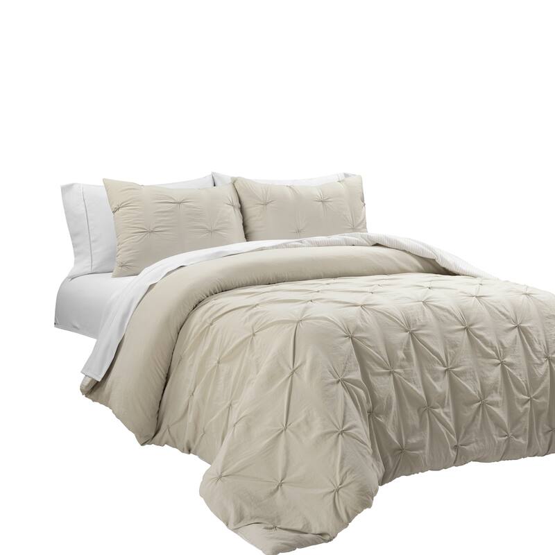 Lush Decor Ravello Pintuck BIAB Soft Reversible Printed Comforter With Sheet
