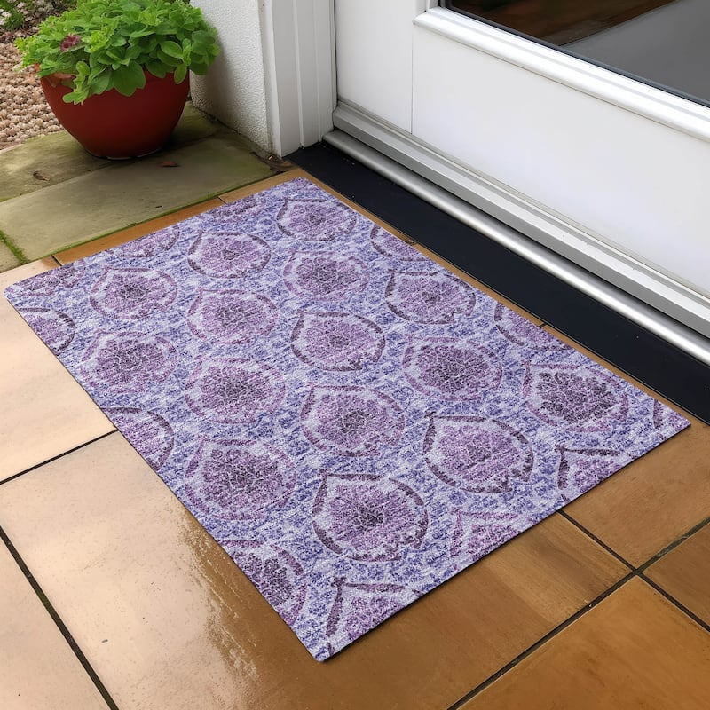 Machine Washable Indoor/ Outdoor Chantille Traditional Damask Rug - Eggplant - 1'8" x 2'6"