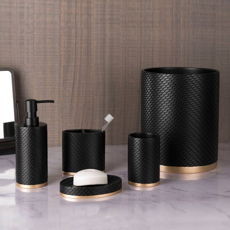 Amal Tumbler - Black/Gold