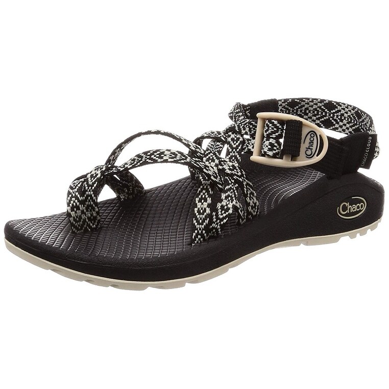 chaco strappy sandals