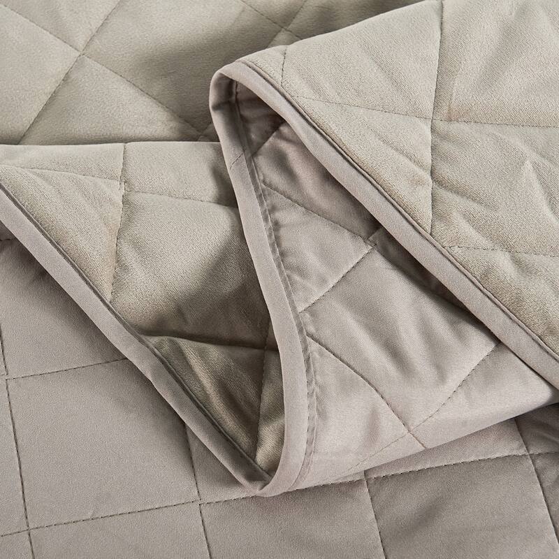 Serenta Velvet Quilts 5 Piece Ultra Soft Floor Touching Bedspread Set