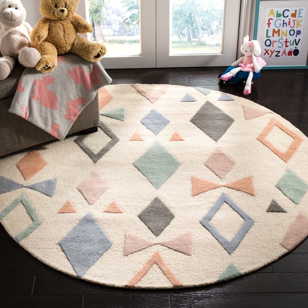 SAFAVIEH Handmade Kids Nertila Wool Rug