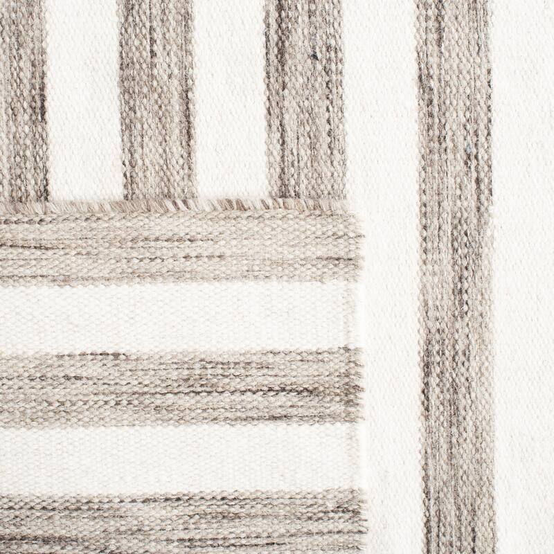 SAFAVIEH Dhurries Aiva Hand-knotted Stripe Area Rug