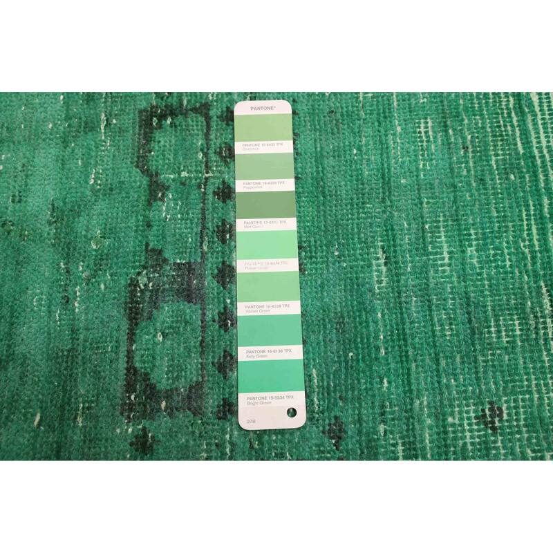 ECARPETGALLERY Hand-knotted Color Transition Green Wool Rug - 4'11 x 5'7