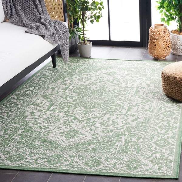 SAFAVIEH Bermuda Geometric Indoor/Outdoor Waterproof Rug Bed