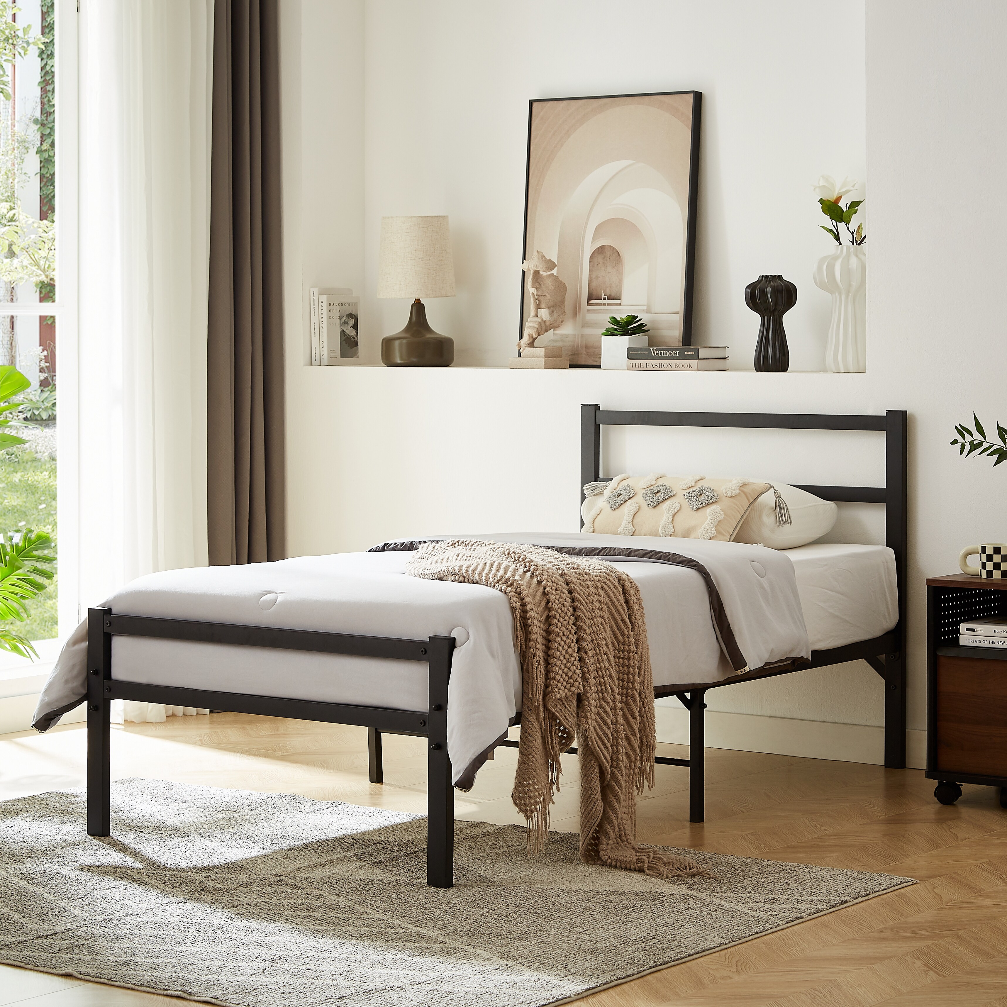 Heavy duty metal twin bed frame hotsell