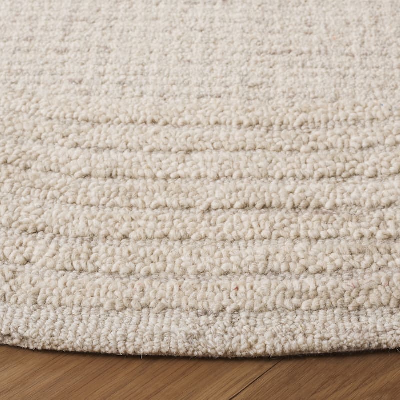 SAFAVIEH Handmade Ebony Dorith Border Wool Rug