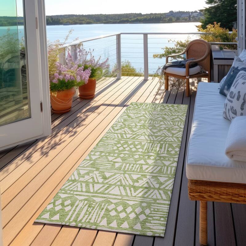 Machine Washable Indoor/ Outdoor Chantille Boho Tribal Rug - Green - 2'3" x 7'6"