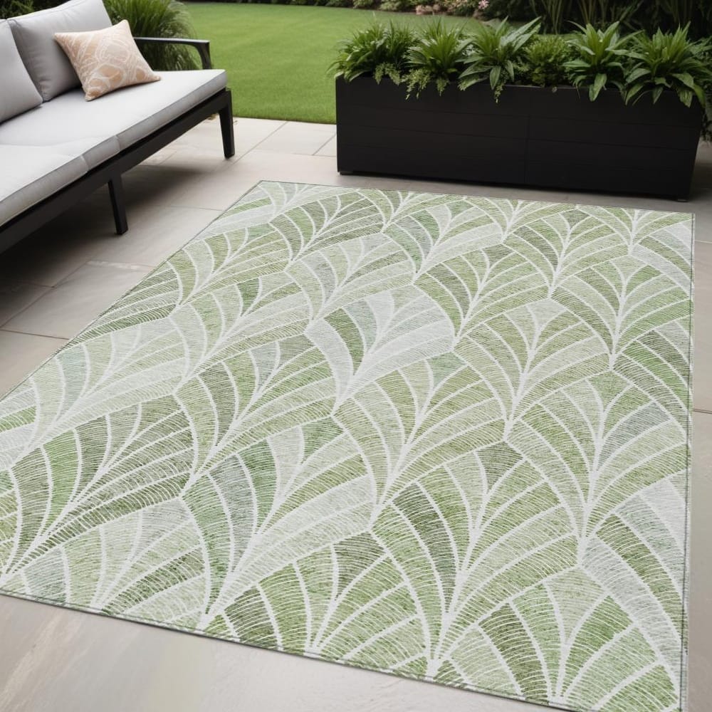 HomeRoots Geometric Transitional Rectangle Outdoor Rug