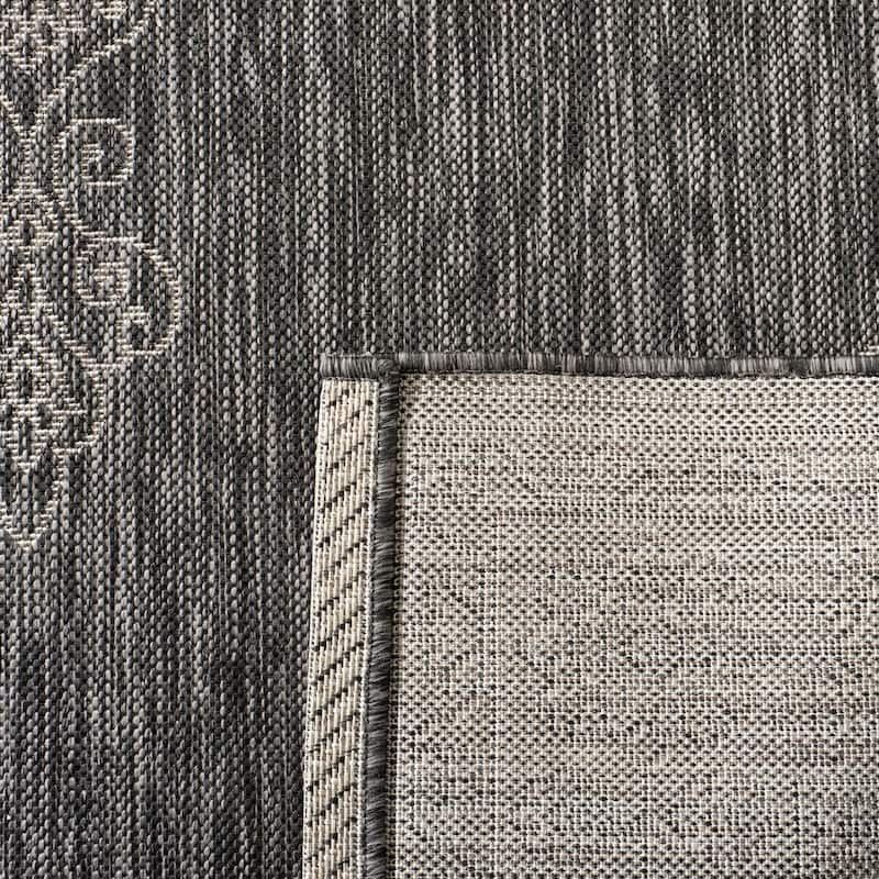 SAFAVIEH Courtyard Maralyn Indoor/ Outdoor Waterproof Patio Backyard Rug